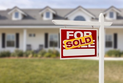 Can You Sell Your House Before Paying Off the Mortgage?